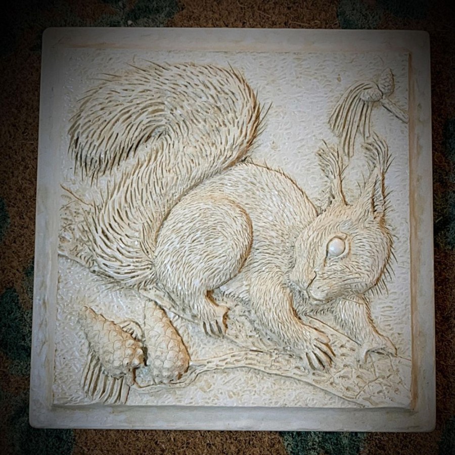 Garden Blooming Botanicals | Squirrel Wall Plaque