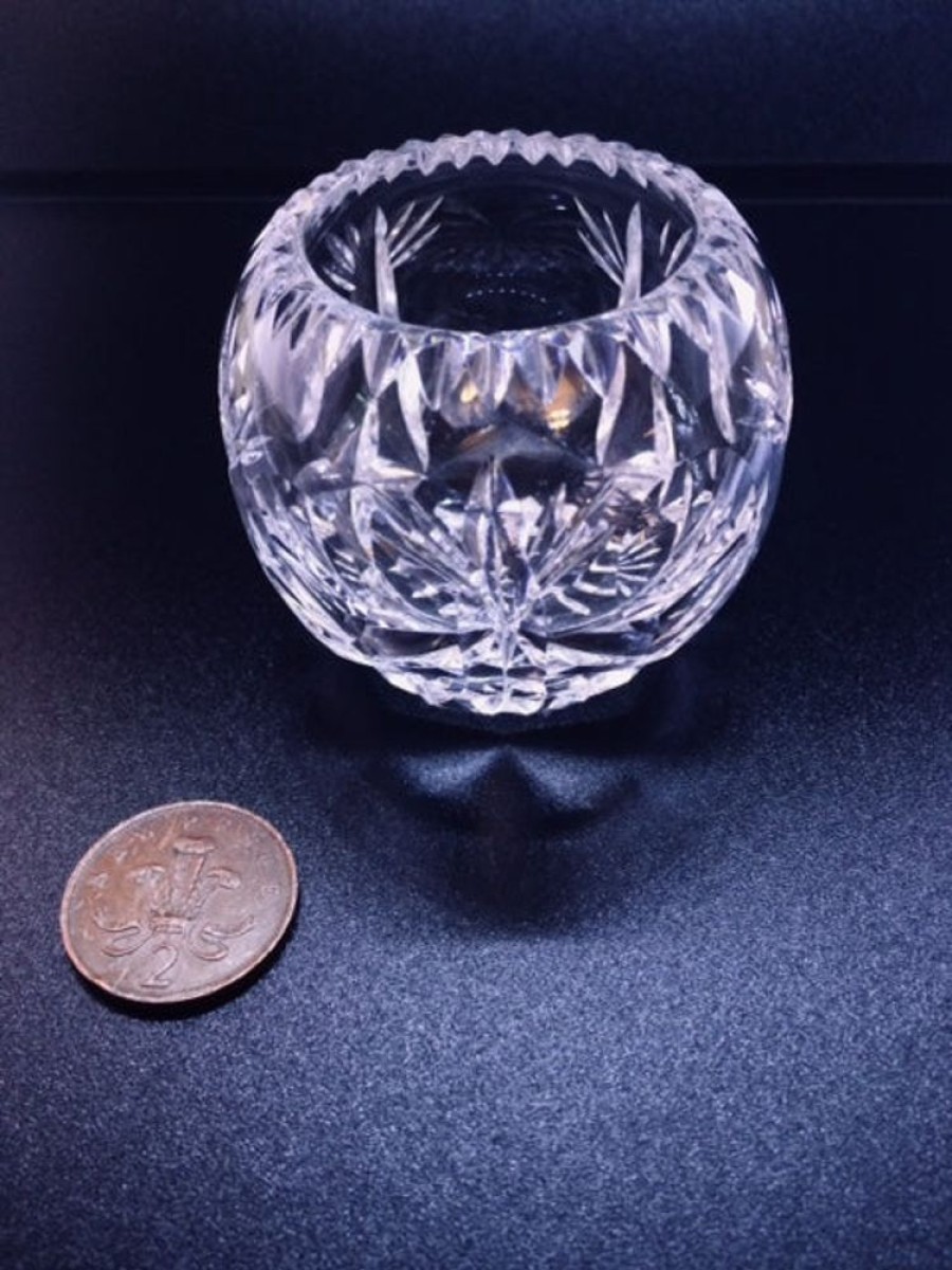 Home Decor AHU | Small Round Cut Glass Vase