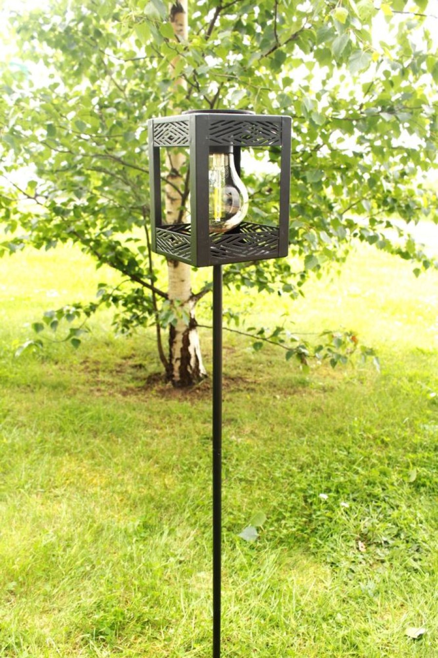 Outdoor Living Blooming Botanicals | Black Solar Stake Light