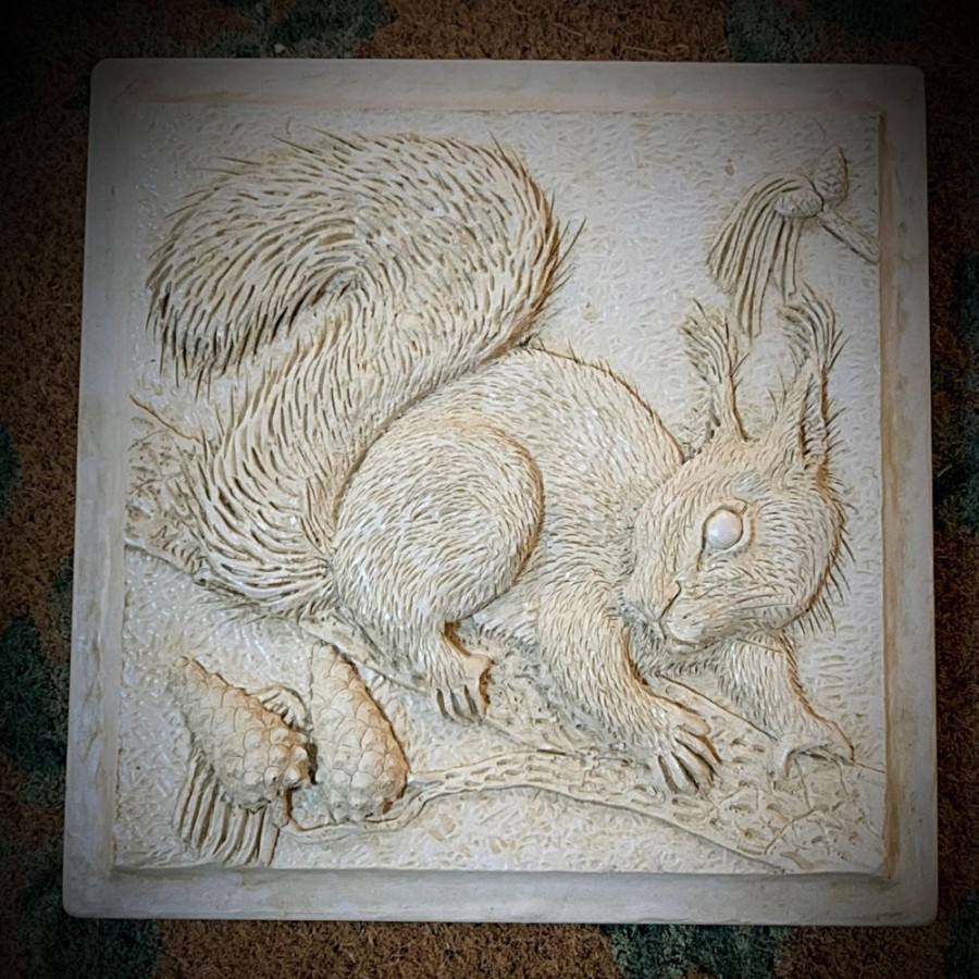 Garden Blooming Botanicals | Squirrel Wall Plaque